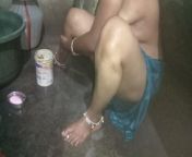 A husband who grabs his wife's breasts while she is taking a bath from kerala bathing all sex 2g downlo