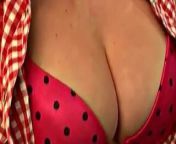 Alison Brie's shirt ripped open, exposing her heaving bosom from nudes rip librechan 01