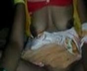 Tamil aunty giving oil message to her husband cock from tamil aunty video massege boobs show in loose topsot sex video bhabhi boyfriend hard faking indian