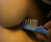 combing her pussy from video comb
