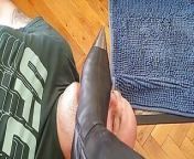 Quick punishment and re-education of a disobedient slave from hebe res footjob