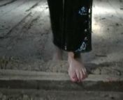 Annadevot - Barefoot through the mud from hubby on full mud for sex