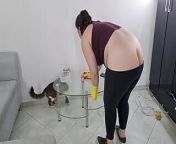 Buttcrack cleaning your house from buttcrack maiad