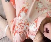 Chinese sex pet giving a good blowjob from chinese sex video
