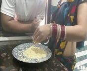 Brother in Law Put Wheat Flour on Sister in Law Blouse and Fuck Her Pussy Hard from how put seeexsy bra
