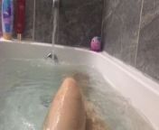 Xosabrinaxo in the shower from view full screen xosabrinaxo nude youtuber masturbating leaked video