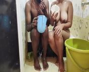 Nude Indian Boyfriend and Girlfriend Bathing from indan hindi boyfriend and gilfriend sex