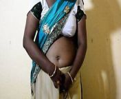 Bhabhi Saree from aunty cloth washing saree up naked pussy show in hidden camera