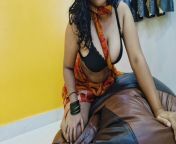 Indian Village Girl Finegring in Saare from desi village girl with bra mp4