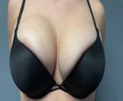 Black Bra too Small from not bra bouncing see neppls