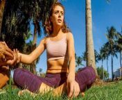 Yoga teacher opens throat chakra after outdoor hard facefuck from mimi chakra bo