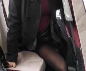 Fully dressed up public bus syntribation orgasm from crossed legs masturbation pantyhose dirty family