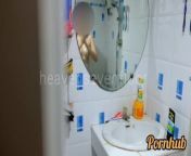 Thai girl taking a shower แอบถ่ายสาวอาบน้ำโดนจับได้ ก็เลยเย็ดกันเลยสงสัยจะเงี่ยน from karina karo xxx adam student sex english vide