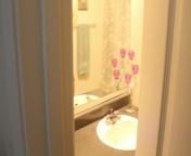 Peeping Tom Watches Olivia In The Bathroom from 亚洲偷窥白拍在线qs2100 cc亚洲偷窥白拍在线 huv