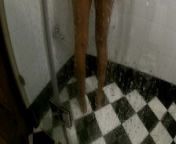Sneaking on sexy indian girl having shower after work - Asia De Roshell from Â» 1590336771 nude indian girl nilu ki chut ki photos jpgresize640420ssl1