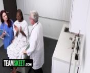 Perv Doctor - Black Babe Amari Anne Gets Special Treatment From Horny White Doctor And His Nurse from doctor raat