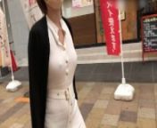 Personal Photography&quot; Big-breasted MILF in tight white one-piece, no bra, walking & shopping ♡ Potch from 成都成华区外围外围女外围资源电话微信152 1722 0186 vai