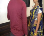 Desi Pari Bhabhi Seduces TV Mechanic For Sex With Clear Hindi Audio from sreemukhu tightfit dressesi resma bhabhi and bhatija 15 20 video