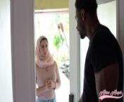 Hijab Arabic Alinaangel W BBC Jax Slayher P2- الينا انجل بالحجاب تنتاج من الفحل الاسمر جاكس سلاير ج٢ from monica muslim