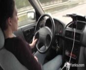 Yanks Beauty Lou driving and rubbing her wet pussy from 乐动体育信誉最大下注6262ld77 cc6060 atg